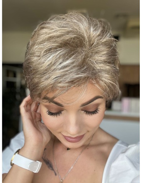 Paula  18/101-Peruka z włosów syntetycznych NAH