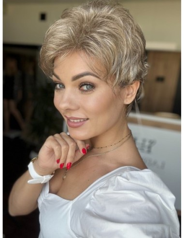 Paula  18/101-Peruka z włosów syntetycznych NAH
