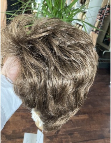 Paula 8/2H-Peruka z włosów syntetycznych NAH