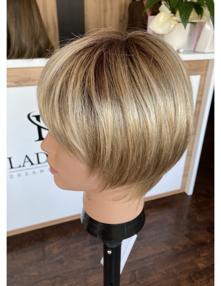 Amber  Shaded Blond-Peruka z włosów syntetycznych NAH