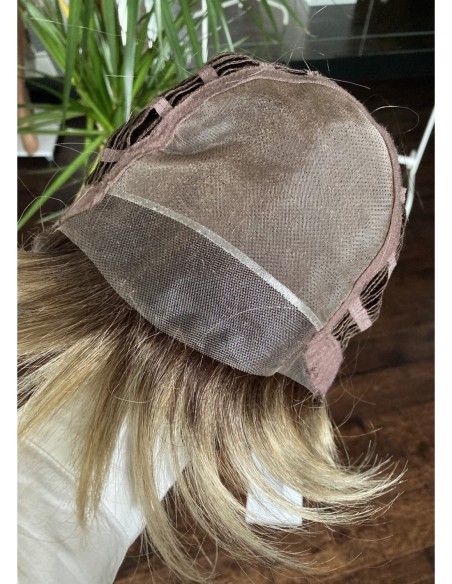 Amber  Shaded Blond-Peruka z włosów syntetycznych NAH