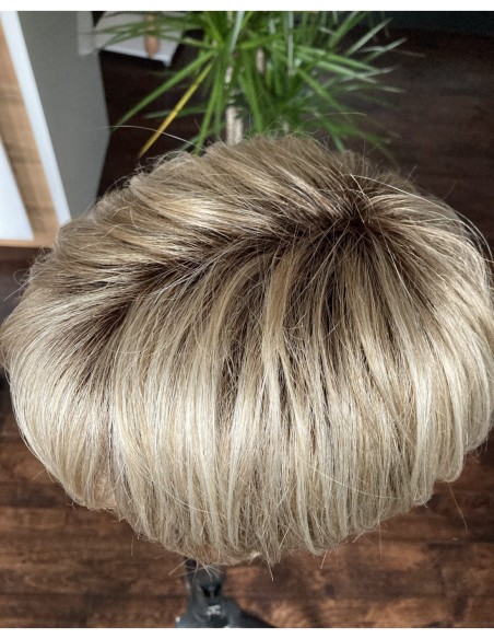 Ivy Shaded blond-Peruka z włosów syntetycznych NAH