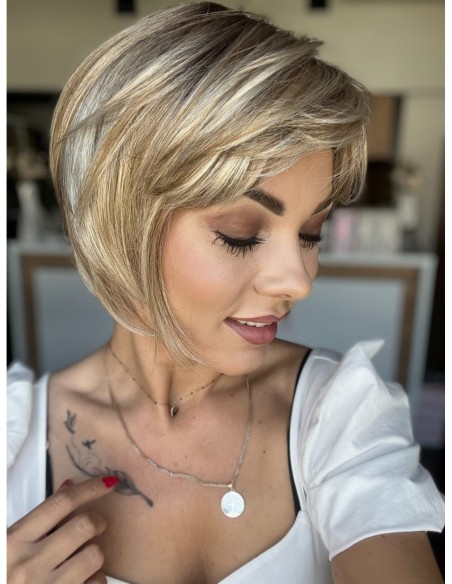 Opal Frosty Cream-Peruka z włosów syntetycznych NAH