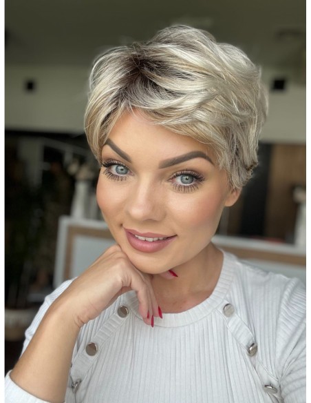 Camila Frosty Cream-Peruka z włosów syntetycznych NAH