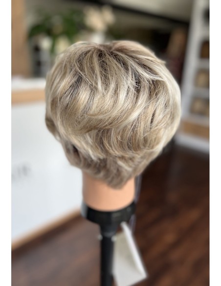 Camila Frosty Cream-Peruka z włosów syntetycznych NAH