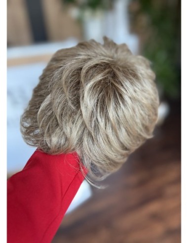 Joan 1B/24BT-Peruka z włosów syntetycznych NAH