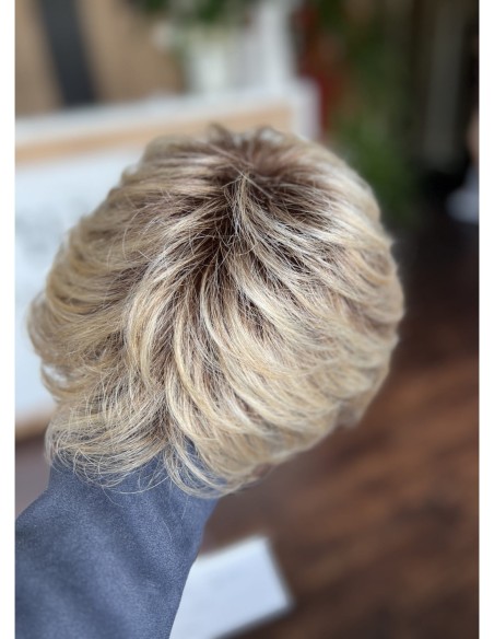 Joan Lightblonde Rooted-Peruka z włosów syntetycznych NAH