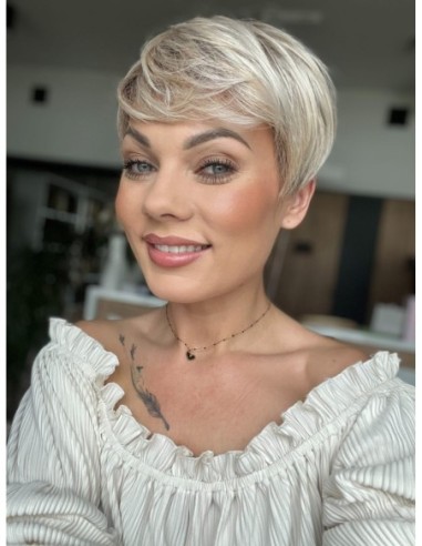 Mira Pearl Blond -Peruka z włosów syntetycznych NAH
