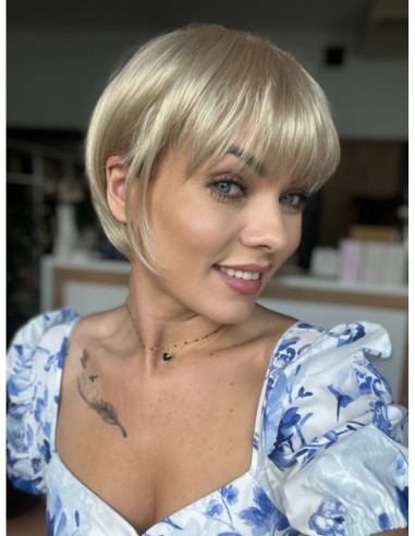 Veronica 22/16-Peruka z włosów syntetycznych NAH