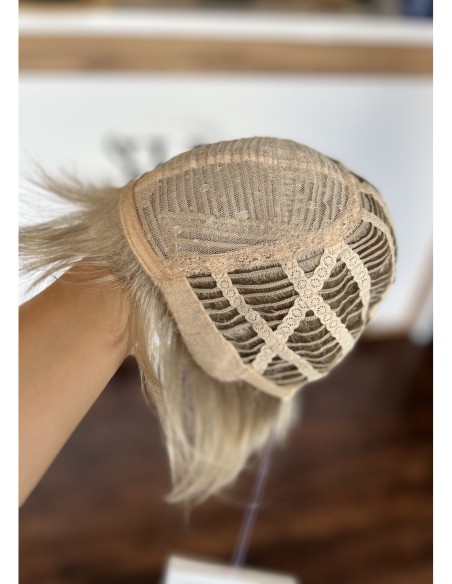 Veronica 22/16-Peruka z włosów syntetycznych NAH