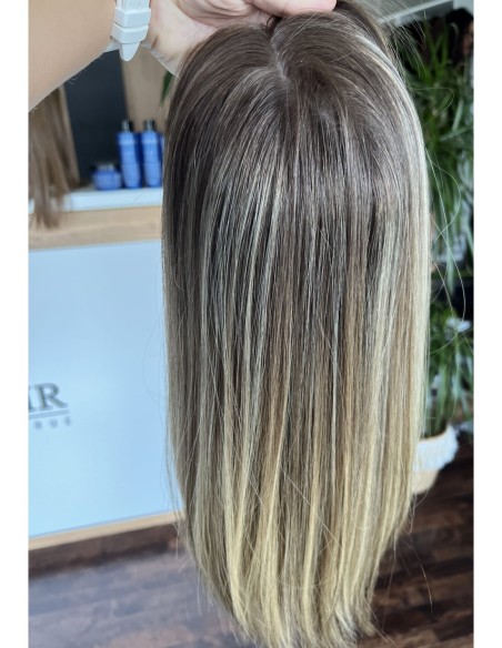 BAJA 40 CM- Peruka z włosów naturalnych  z grzywką  "S" PREMIUM -Mikroskóra