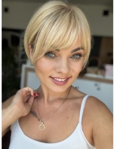 Idalia LRll-Krótka peruka z włosów naturalnych  S/M z grzywką