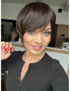 Mona-Brązowa krótka peruka z włosów naturalnych  XS