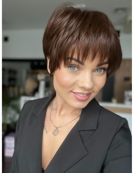 Mona- krótka peruka z włosów naturalnych  XS