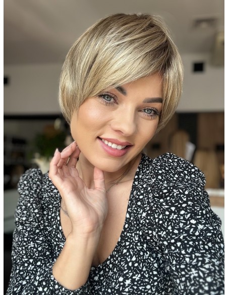 Amber  Shaded Blond-Peruka z włosów syntetycznych NAH