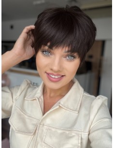 Kris brąz 1B-Krótka peruka z włosów naturalnych  z grzywką 2